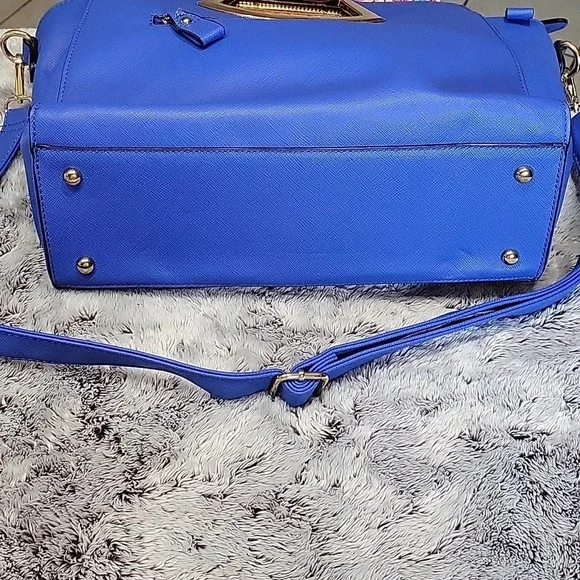 Great for summer! Blue and white bag‎ - Picture 3 of 6